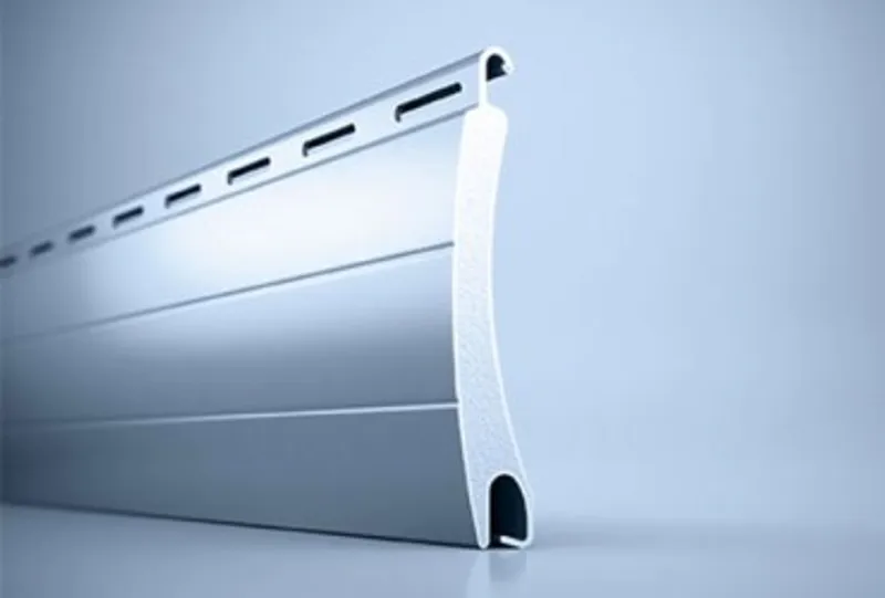 Profil de lame de volet roulant en aluminium extrudé, robustesse et durabilité