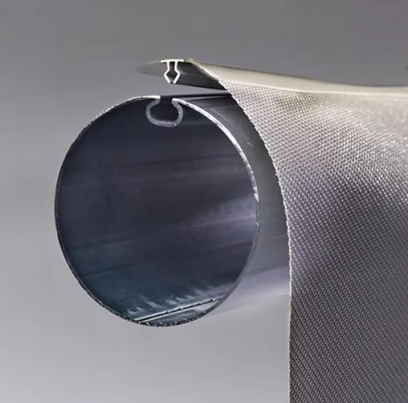 Coulisse avec système zip