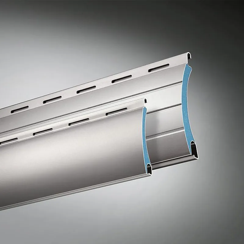 Coupe de lame isolée de volet roulant, isolation thermique et acoustique