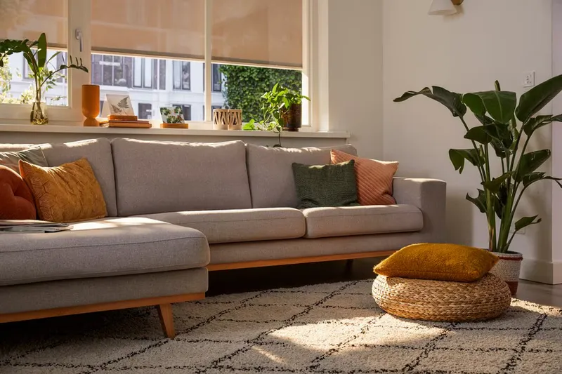 Stores et protections solaires pilotés, confort intérieur sur 4 saisons