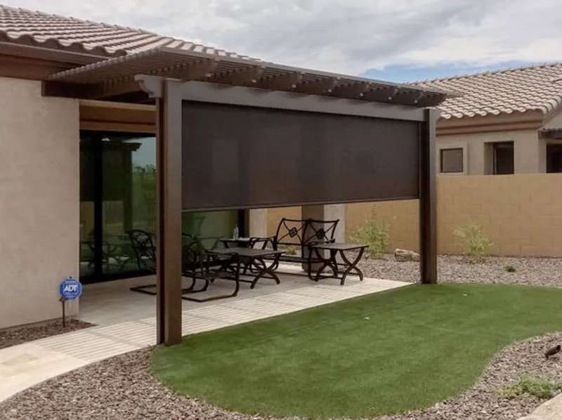 Toile solaire bronze, contrôle thermique et esthétique