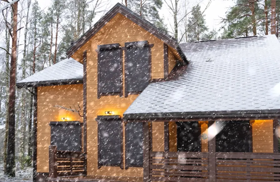 Volets roulants pour chalet, résistance aux intempéries et tranquillité d'esprit