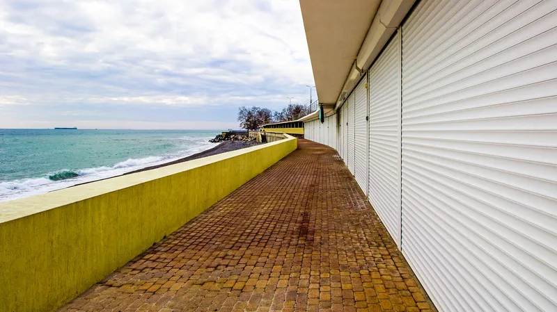Volets roulants en bord de mer, protection contre vent, embruns et intempéries