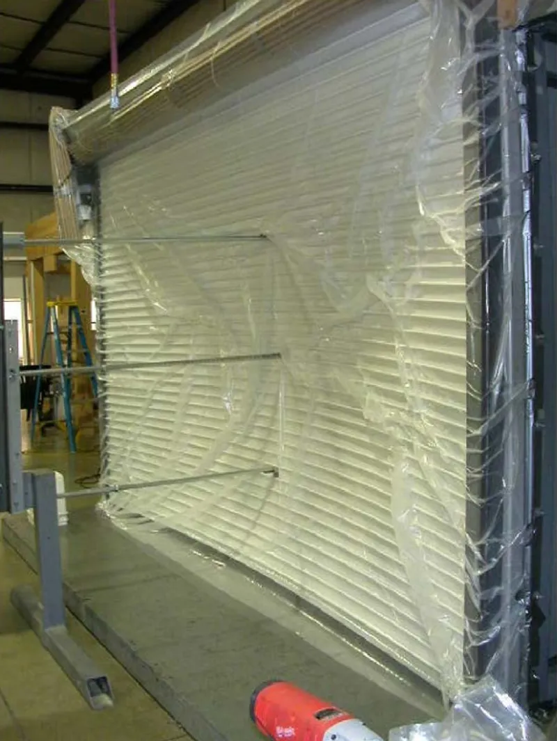 Test de résistance au vent d'un volet roulant sur grande ouverture