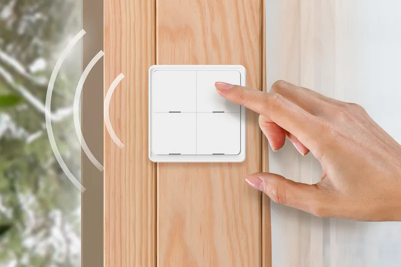 Interrupteur mural pour motorisation de volets roulants, commande filaire